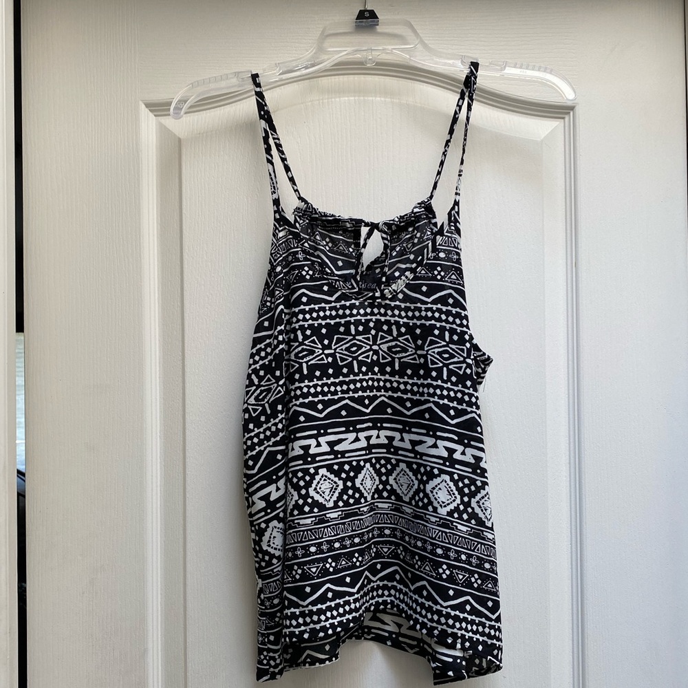 Tribal Top